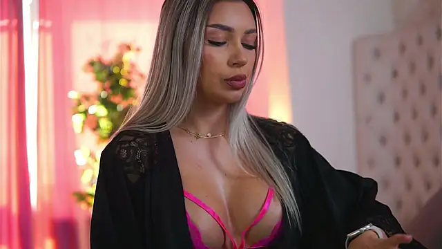 ArtTeasee online show from February 19, 9:28 am