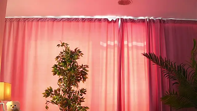 ArtTeasee online show from March 11, 9:56 am