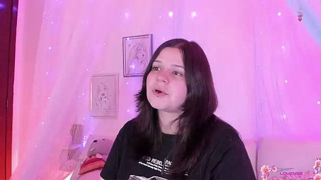 Snapshot of Mey_moon chatting on September 9, 3:06 am Mey moon online show from September 9, 3:06 am