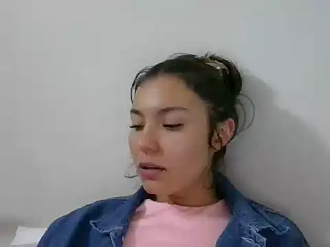  andygirl online show from October 22, 11:59 pm