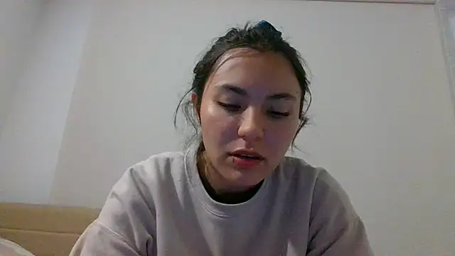  andygirl online show from June 11, 12:32 am