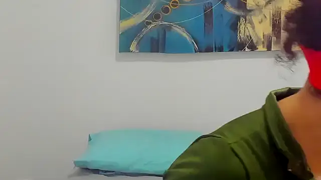 Snapshot of Sami_Hotie1 chatting on October 8, 8:17 pm Sami Hotie1 online show from October 8, 8:17 pm