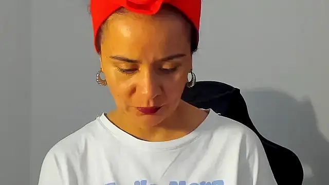 Snapshot of Sami_Hotie1 chatting on October 21, 7:25 pm Sami Hotie1 online show from October 21, 7:25 pm