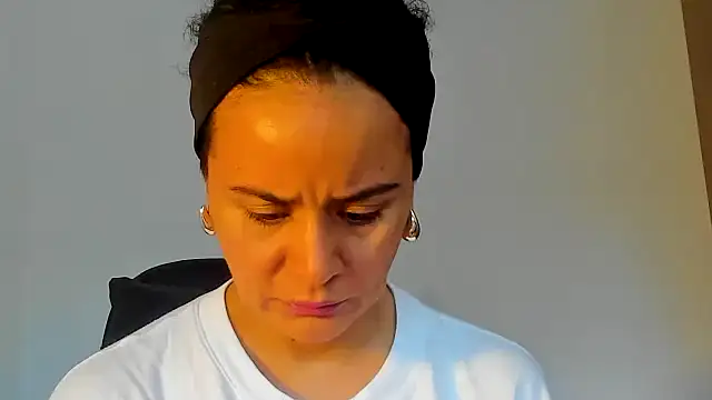 Snapshot of Sami_Hotie1 chatting on November 1, 10:01 pm Sami Hotie1 online show from November 1, 10:01 pm