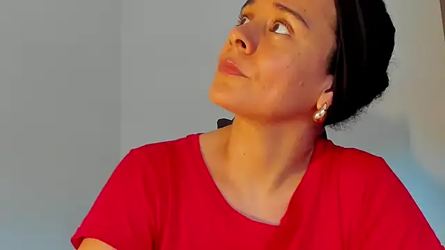 Sami Hotie1 online show from December 1, 9:31 pm