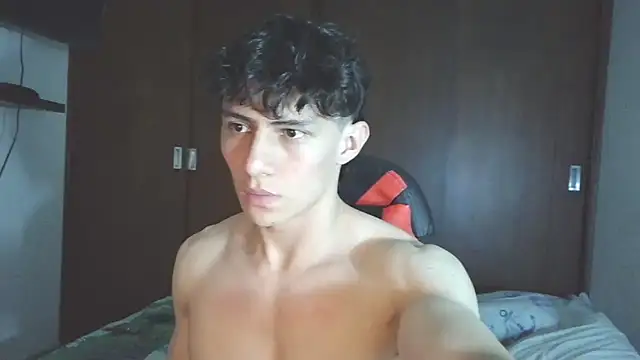 aresholland online show from September 25, 4:38 am