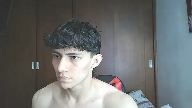 aresholland online show from November 5, 6:30 pm