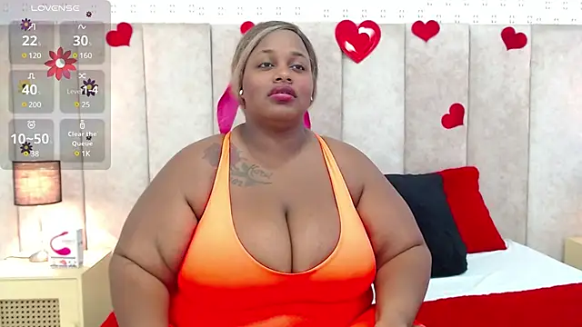 Snapshot of KiaraBrownn chatting on March 21, 9:23 pm KiaraBrownn online show from March 21, 9:23 pm