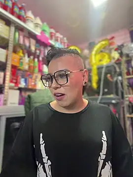 TamySweetness online show from February 21, 6:20 pm