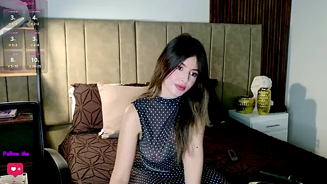 Isabellacharm online show from April 18, 4:22 pm