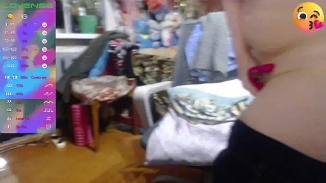 Snapshot of sweetbbabe chatting on November 12, 2:39 pm sweetbbabe online show from November 12, 2:39 pm