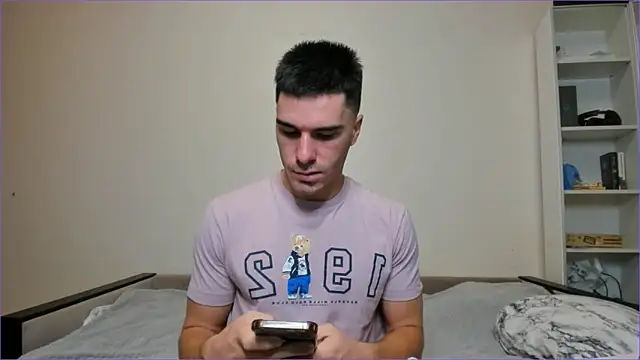 Snapshot of sam_huston chatting on December 13, 5:16 am sam huston online show from December 13, 5:16 am