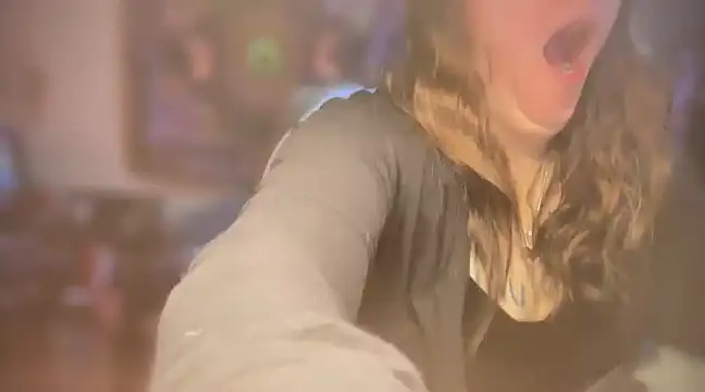 spunlikecottoncandy online show from February 17, 2:04 pm