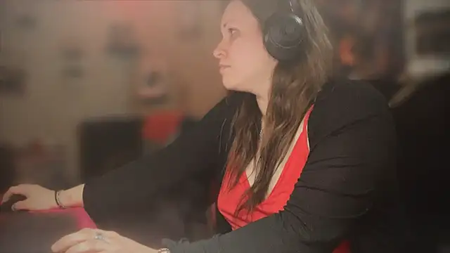 spunlikecottoncandy online show from February 21, 8:49 pm