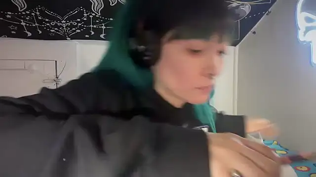 FRRANNKIE online show from December 24, 12:00 am