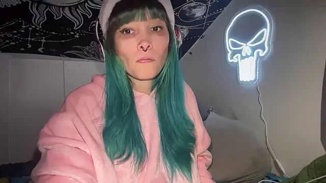 FRRANNKIE online show from December 25, 7:02 pm