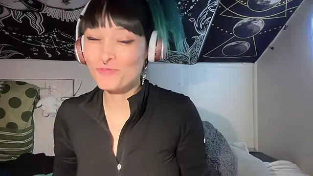 FRRANNKIE online show from February 24, 8:25 pm