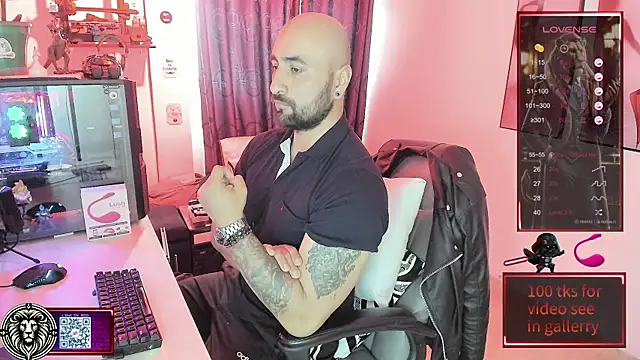 Snapshot of Leon_1234 chatting on February 9, 4:29 pm Leon 1234 online show from February 9, 4:29 pm