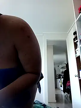 Morenitha-XXX online show from October 15, 12:05 pm