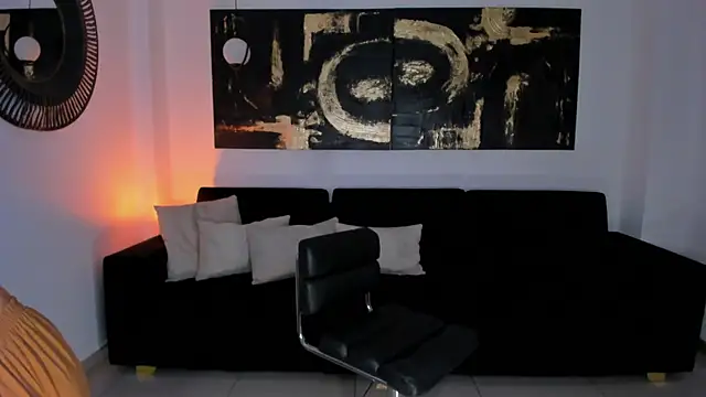 Snapshot of DannaCruz chatting on February 20, 1:14 am DannaCruz online show from February 20, 1:14 am