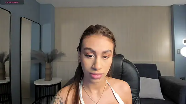 Snapshot of DannaCruz chatting on September 28, 10:53 am DannaCruz online show from September 28, 10:53 am