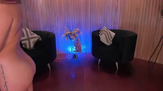 BiancaPierce online show from December 4, 11:19 am