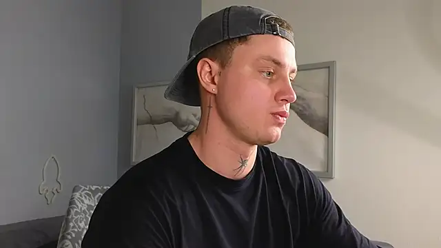 more  than  love online show from March 11, 10:51 am