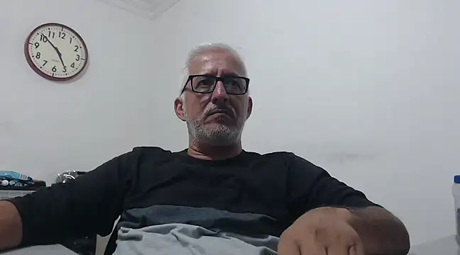 cenizo10124 online show from December 18, 9:51 pm