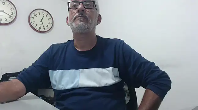 cenizo10124 online show from February 23, 5:23 am