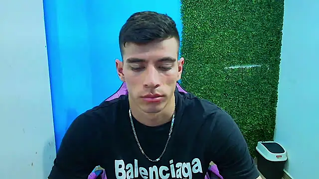 Snapshot of DEIBY_BABY chatting on January 18, 12:57 am DEIBY BABY online show from January 18, 12:57 am