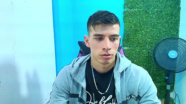 Snapshot of DEIBY_BABY chatting on January 31, 8:54 pm DEIBY BABY online show from January 31, 8:54 pm