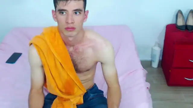 Snapshot of DEIBY_BABY chatting on February 22, 3:45 am DEIBY BABY online show from February 22, 3:45 am