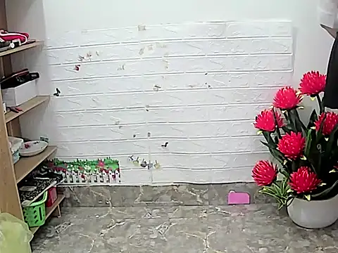 Snapshot of Jasmine798 chatting on February 25, 2:36 am Jasmine798 online show from February 25, 2:36 am