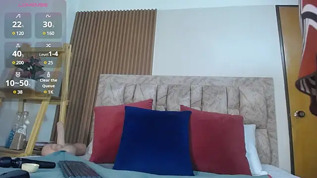 victoria  milf  online show from March 4, 7:54 pm