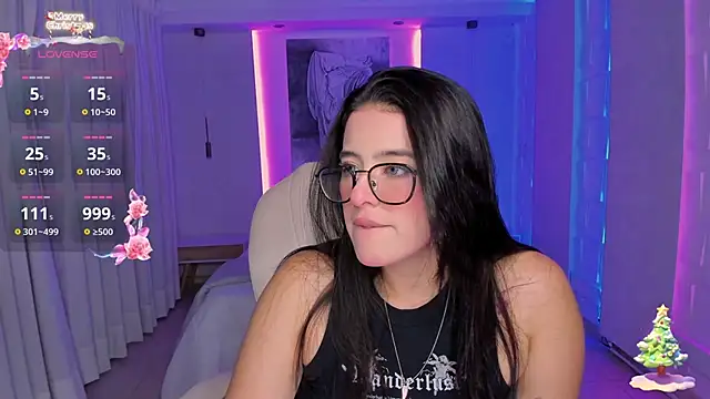 Snapshot of nathalie_rivers chatting on January 7, 3:24 am nathalie rivers online show from January 7, 3:24 am