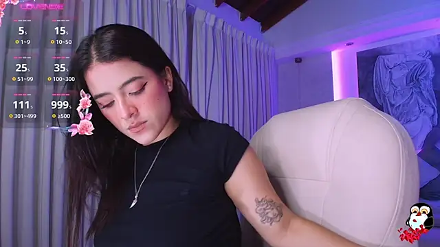 Snapshot of nathalie_rivers chatting on February 19, 3:28 am nathalie rivers online show from February 19, 3:28 am