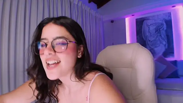 Snapshot of nathalie_rivers chatting on February 21, 6:51 am nathalie rivers online show from February 21, 6:51 am