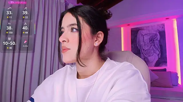 Snapshot of nathalie_rivers chatting on March 6, 3:35 am nathalie rivers online show from March 6, 3:35 am