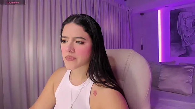 nathalie rivers online show from December 1, 11:26 am