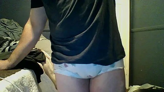 Snapshot of carlosxxx213 chatting on July 26, 5:37 am carlosxxx213 online show from July 26, 5:37 am