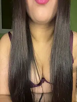 Snapshot of Mayacrayzi chatting on January 31, 7:11 pm Mayacrayzi online show from January 31, 7:11 pm