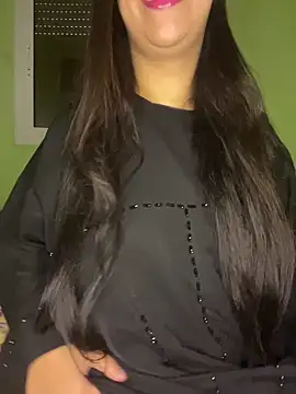 Snapshot of Mayacrayzi chatting on April 30, 7:58 am Mayacrayzi online show from April 30, 7:58 am