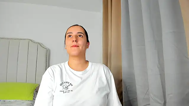 Hanna86 online show from March 14, 7:52 pm