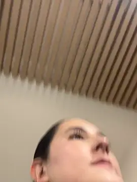 Hanna86 online show from March 31, 8:42 pm