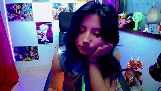 akai krazna online show from December 6, 5:33 pm