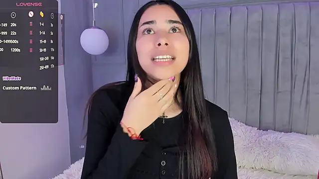 Snapshot of AmyOlimpo chatting on January 9, 3:47 am AmyOlimpo online show from January 9, 3:47 am