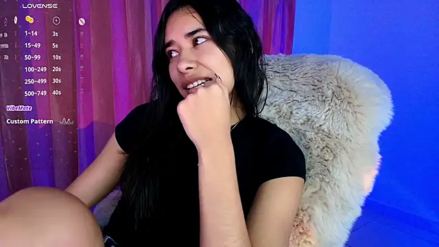 Snapshot of AmyOlimpo chatting on September 16, 12:00 am AmyOlimpo online show from September 16, 12:00 am