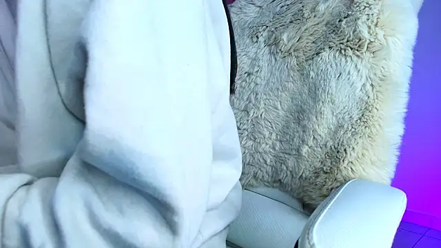 Snapshot of AmyOlimpo chatting on October 3, 1:57 am AmyOlimpo online show from October 3, 1:57 am