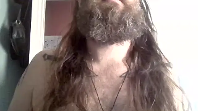 Snapshot of Thrillhouse chatting on January 10, 2:23 pm Thrillhouse online show from January 10, 2:23 pm