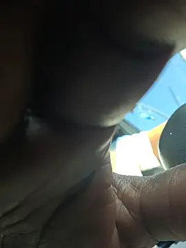 Snapshot of Annonymous607 chatting on December 3, 8:18 pm Annonymous607 online show from December 3, 8:18 pm